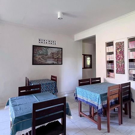 Agung'S Annex Homestay サヌール エクステリア 写真