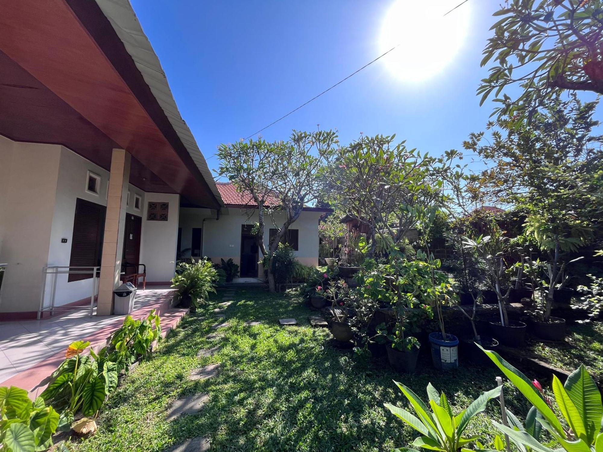 Agung'S Annex Homestay サヌール エクステリア 写真